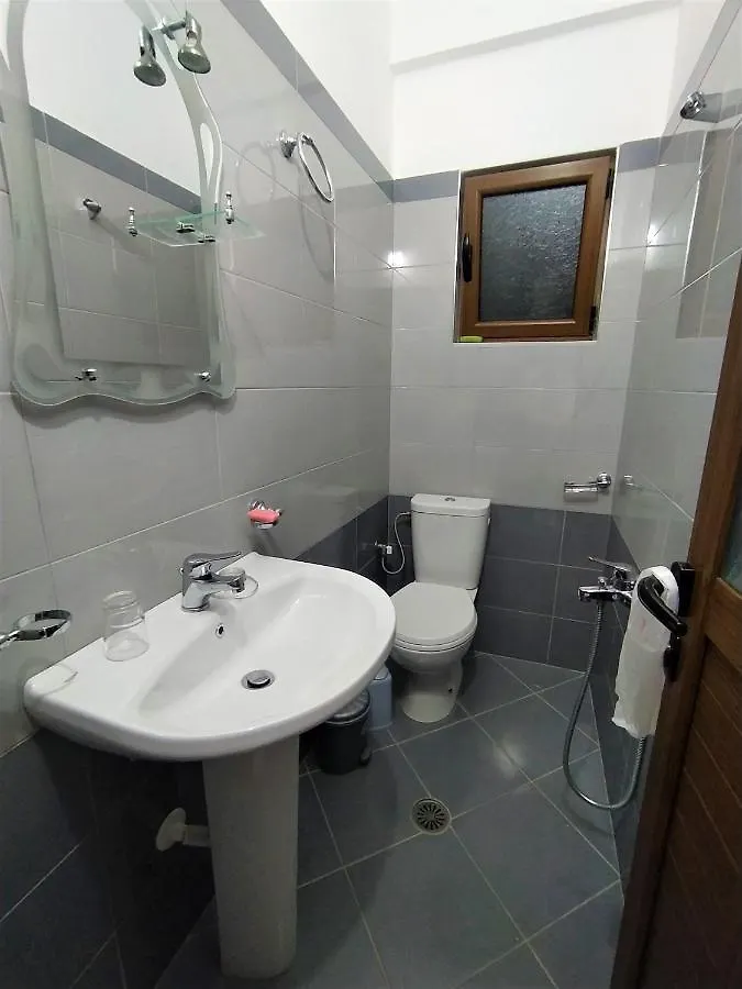 Ahmeti Rooms Ksamil 0*,  Albania