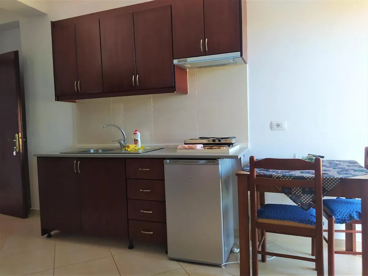 Ahmeti Rooms Ksamil 0*,  Albania