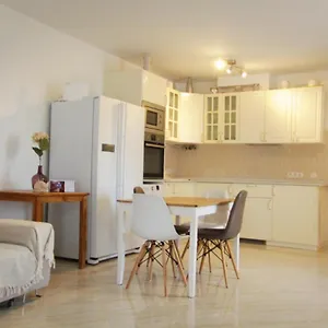 apartamento-playa-blanca.in-canary-islands.com/